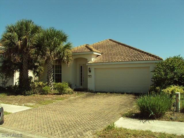 2012 Sagebrush Cir., Naples, FL 34120