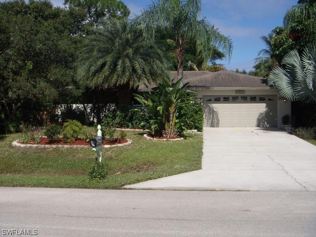 1275 Illinois Dr., Naples, FL