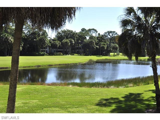 105 Clubhouse Ln. #288, Naples, FL 34105