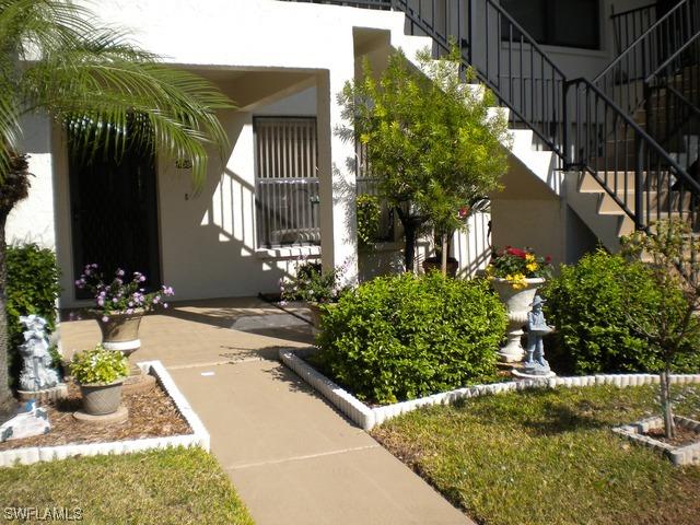 1211 Commonwealth Cir. #105, Naples, FL