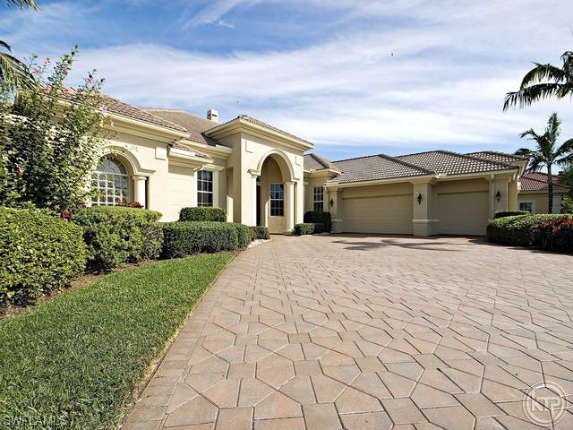 389 Terracina Way, Naples, FL
