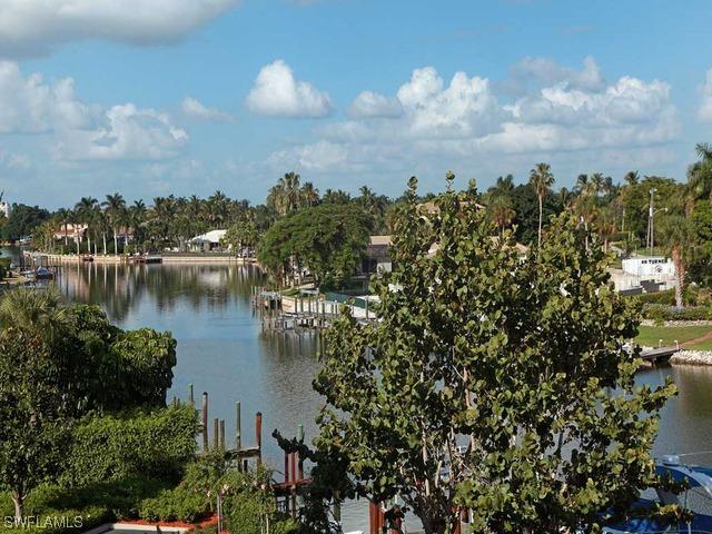 1400 Gulf Shore Blvd. #311, Naples, FL 34102