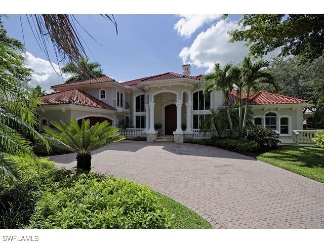 6515 Thomas Jefferson Ct., Naples, FL
