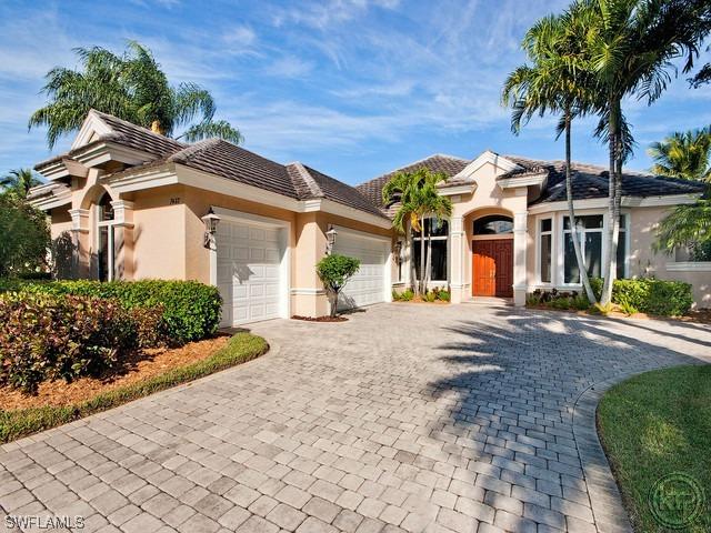 7437 Treeline Dr., Naples, FL