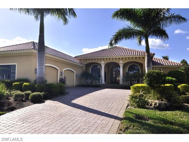 18900 Knoll Landing Dr., Fort Myers, FL