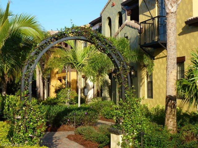 8975 Malibu St., Naples, FL