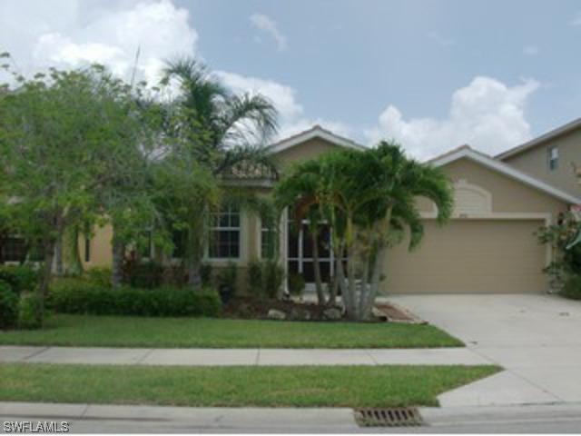 8327 Laurel Lakes Blvd., Naples, FL 34119