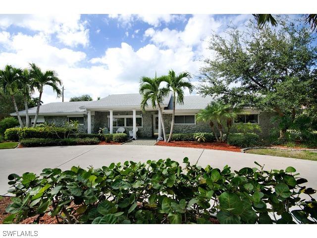 2405 Crayton Rd., Naples, FL