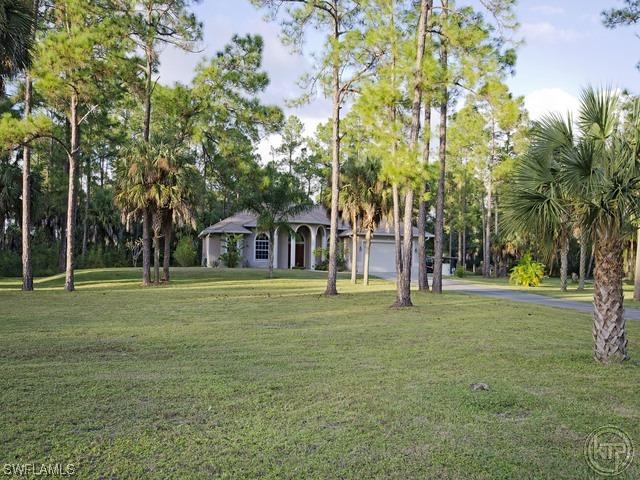 875 Jung Blvd., Naples, FL 34120