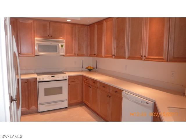 1065 Borghese Ln., Naples, FL 34114