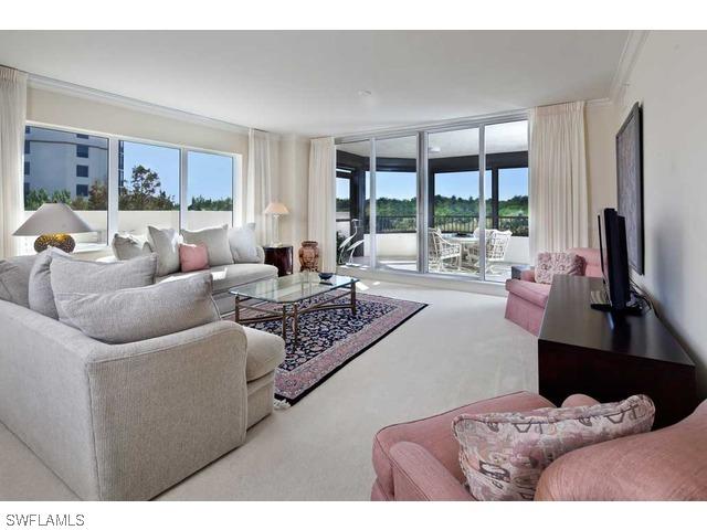 7425 Pelican Bay Blvd. #201, Naples, FL 34108