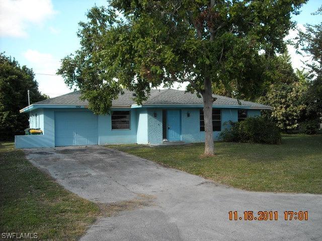 4419 18th Ave., Naples, FL 34116