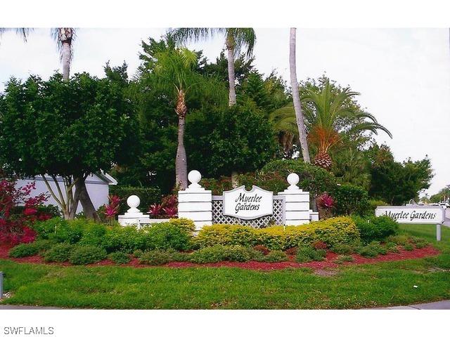 1357 Sandtrap Dr., Fort Myers, FL 33919