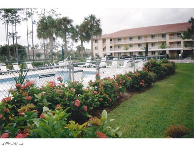 1051 Eastham Way #B201, Naples, FL