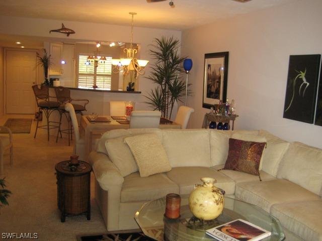 340 Horsecreek Dr., Naples, FL