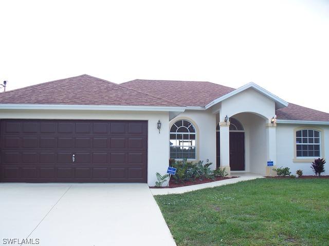 2640 70 Ave., Naples, FL 34120