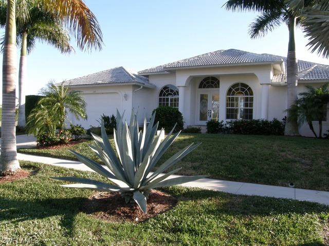 1527 Galleon Ave., Marco Island, FL 34145