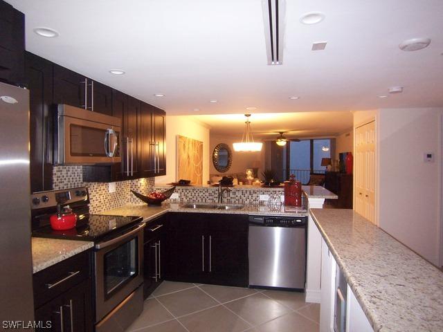 260 Seaview Ct., Marco Island, FL 34145