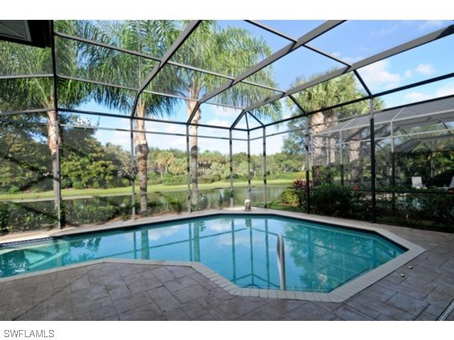 8805 Ventura Way, Naples, FL 34109