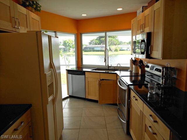 4473 Beechwood Lake Dr., Naples, FL