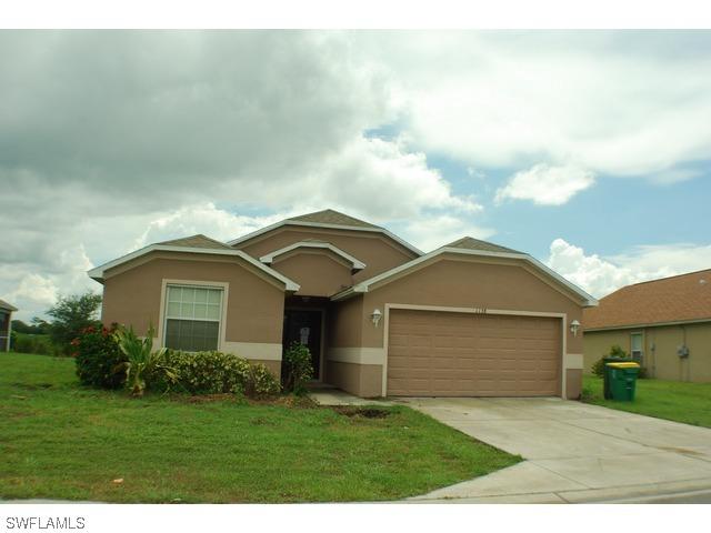 1138 Bush St., Immokalee, FL 34142