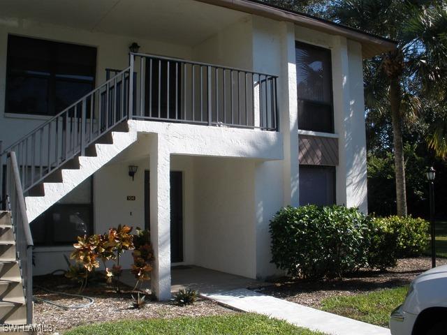 1216 Commonwealth Cir., Naples, FL