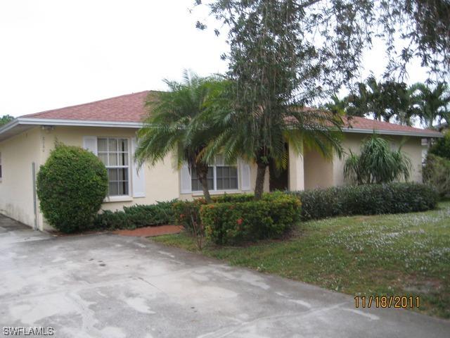 2530 53rd St., Naples, FL 34116