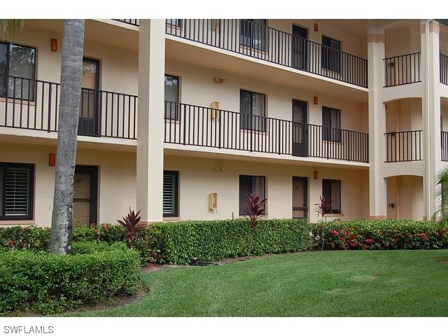 5733 Deauville Cir., Naples, FL