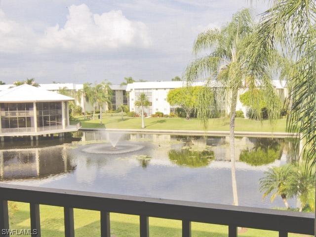 788 Park Shore Dr. #F-32, Naples, FL