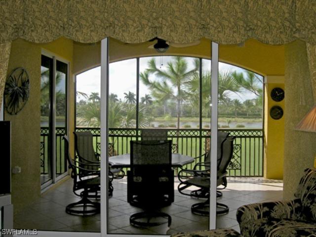 9062 Cascada Way #202, Naples, FL 34114