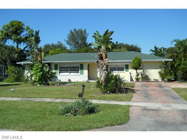 3559 Balboa Cir., Naples, FL