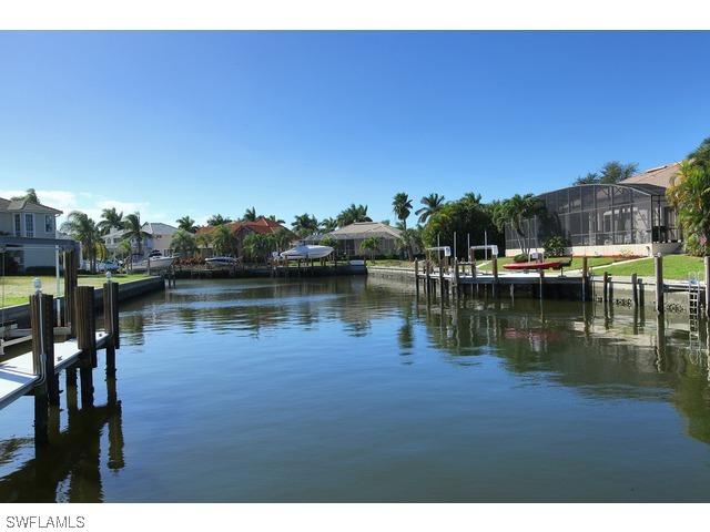 759 Hull Ct., Marco Island, FL