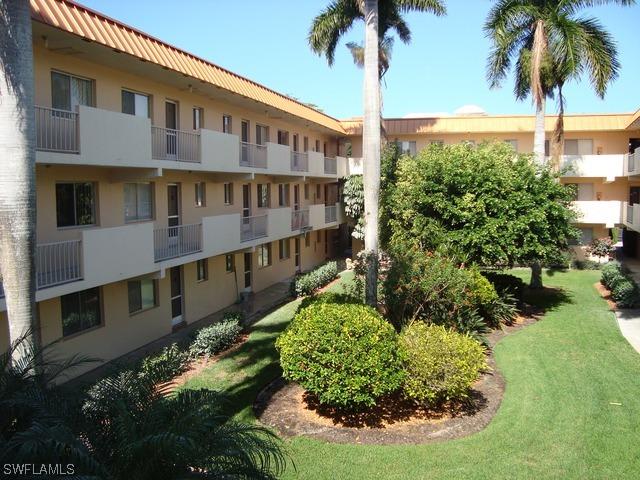 1100 Gulf Shore Blvd. #307, Naples, FL 34102