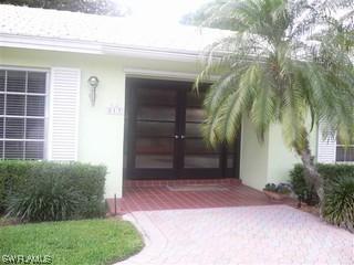 213 Burning Tree Dr., Naples, FL 34105