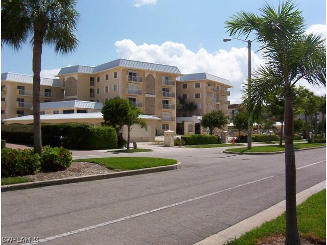 3000 Gulf Shore Blvd. #212, Naples, FL 34103