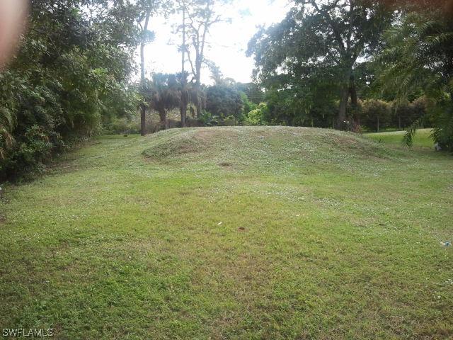 1240 Sperling Ct., Naples, FL 34103