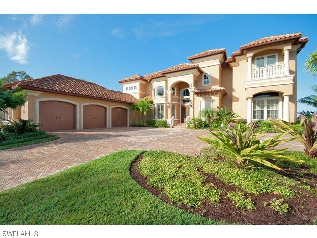 1201 Walden Dr., Fort Myers, FL 33901