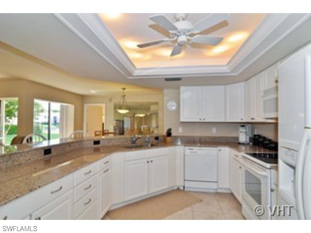 613 Beachwalk Cir. #J-104, Naples, FL