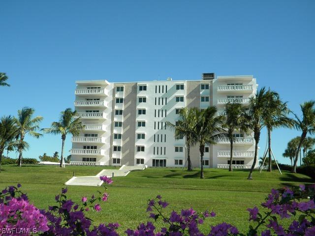 1325 7th St. #5D, Naples, FL