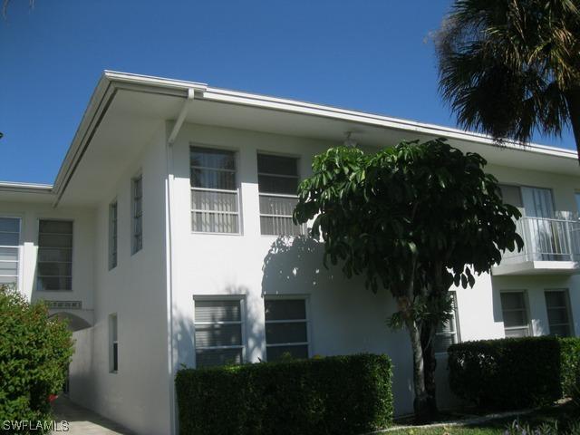 665 12th Ave., Naples, FL 34102