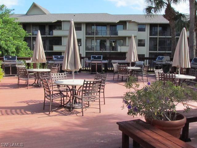 600 Neapolitan Way #122, Naples, FL