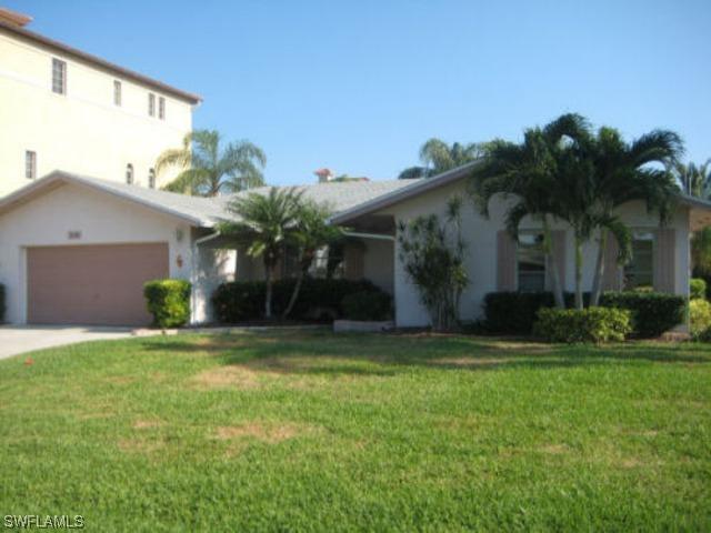 239 Conners Ave., Naples, FL 34108