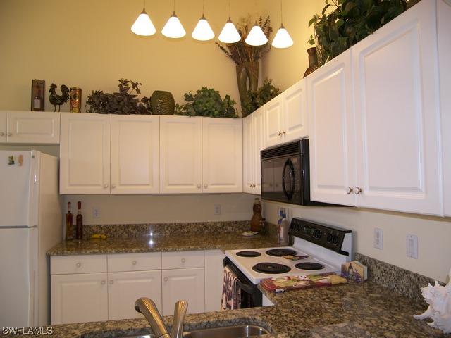 2545 Aspen Creek Ln. #202, Naples, FL