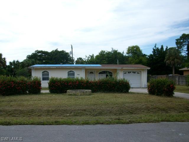 4608 Normandy Dr., Naples, FL 34112