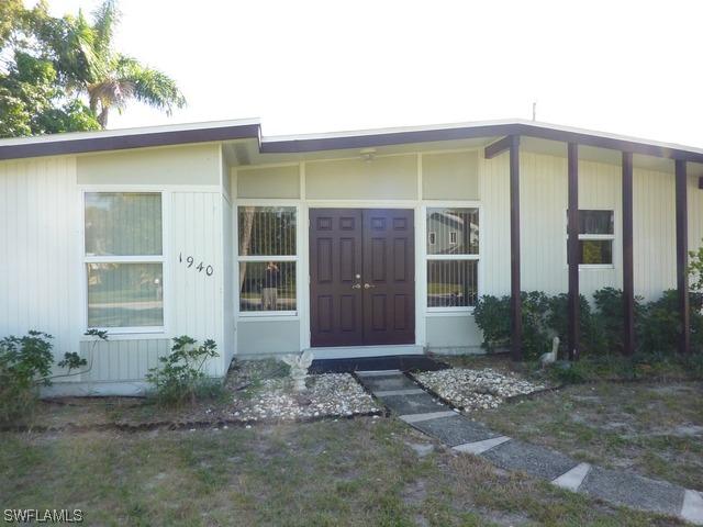 1940 Estey Ave., Naples, FL 34101