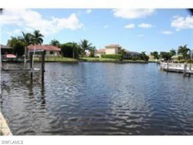 36 Madagascar Ct., Marco Island, FL 34145