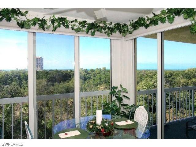 5501 Heron Point Dr. #304, Naples, FL