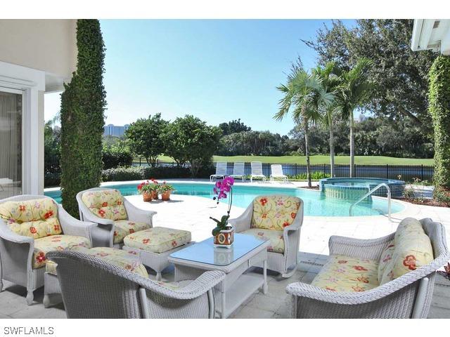 6923 Green Tree Dr., Naples, FL