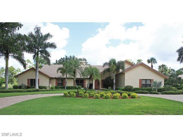 4687 Pond Apple Dr., Naples, FL 34119