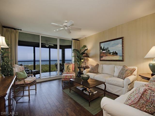 7225 Pelican Bay Blvd. #1602, Naples, FL